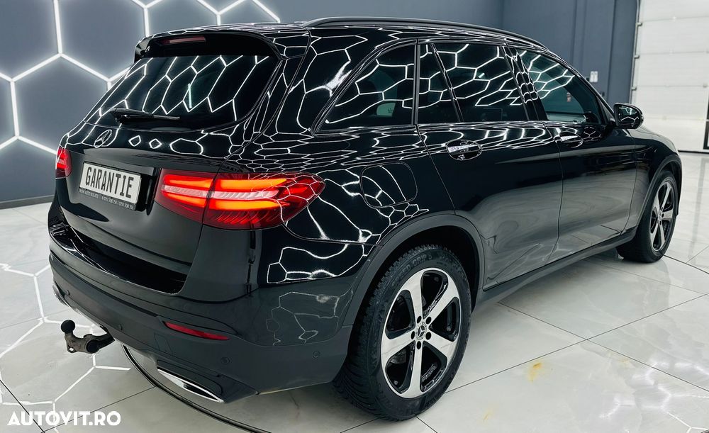 Mercedes-Benz GLC - 4