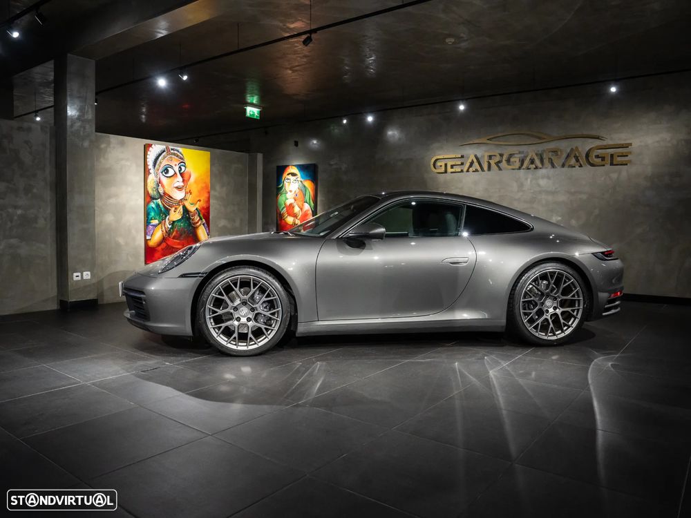 Porsche 911 (992) Carrera 4 PDK - 3