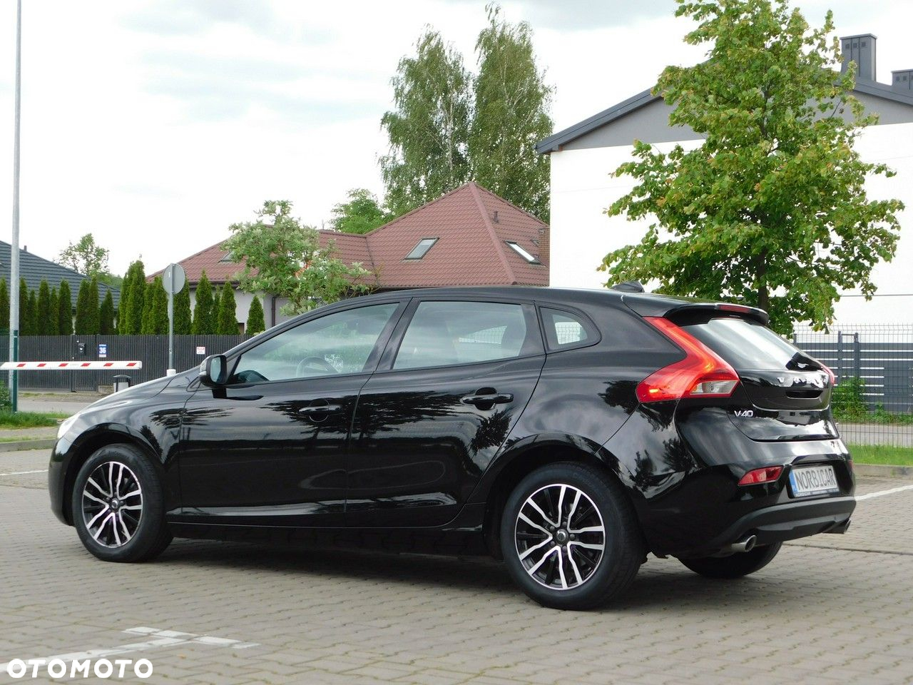 Volvo V40 - 22