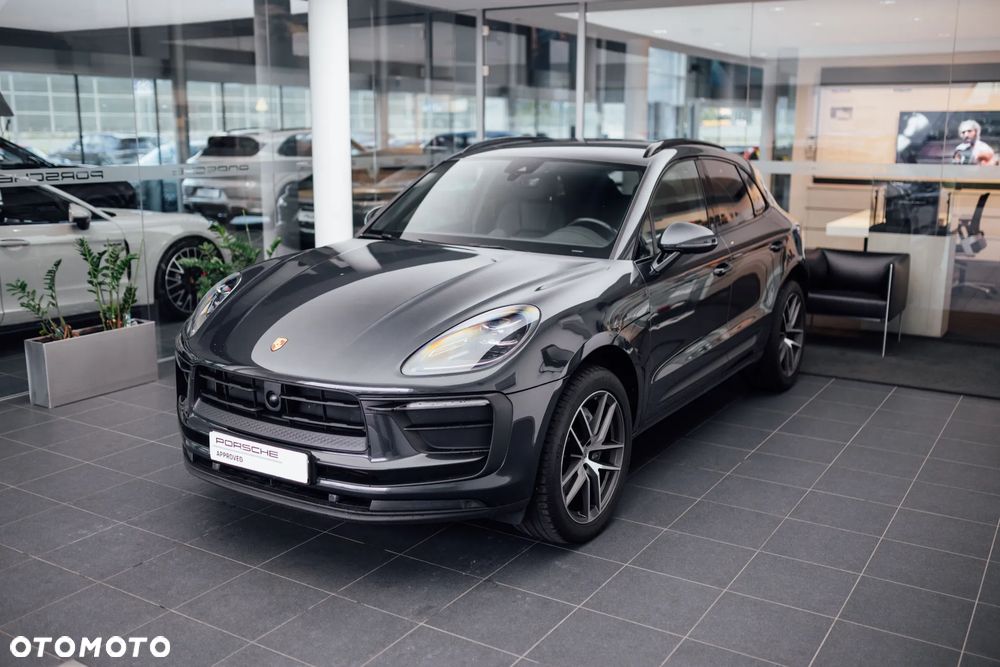 Porsche Macan Standard - 4