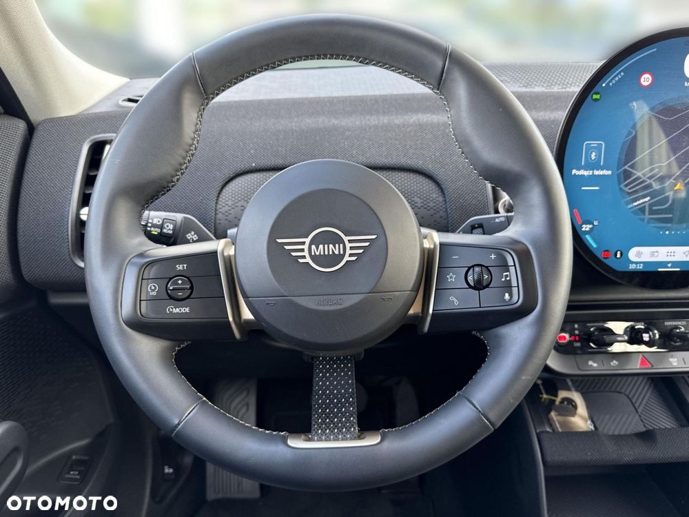 MINI Countryman E 66.5kWh Linia Classic - 12
