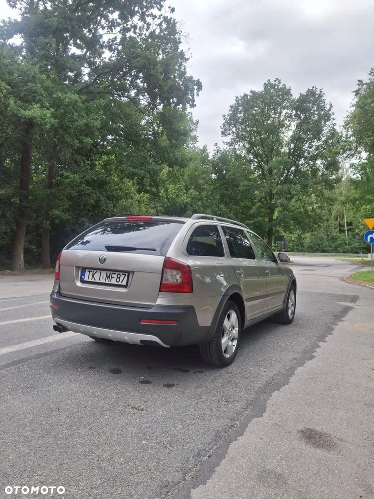 Skoda Octavia 1.8 TSI 4x4 Elegance - 3