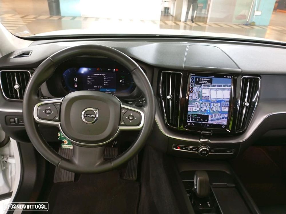 Volvo XC 60 2.0 T6 PHEV Inscription Expression AWD - 7