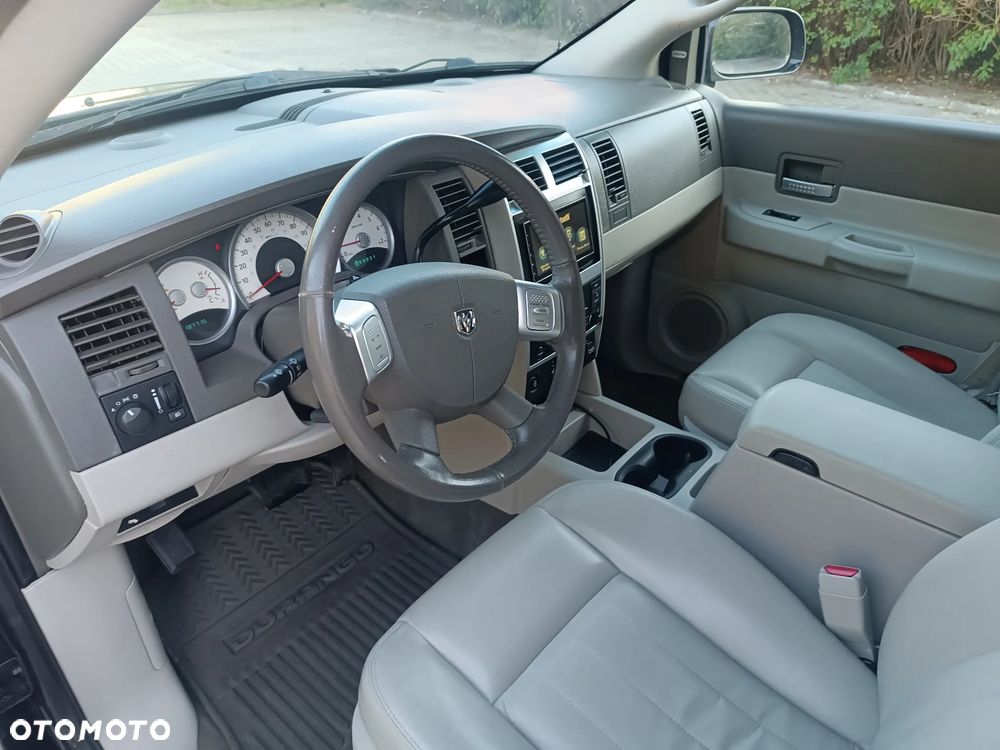 Dodge Durango - 11