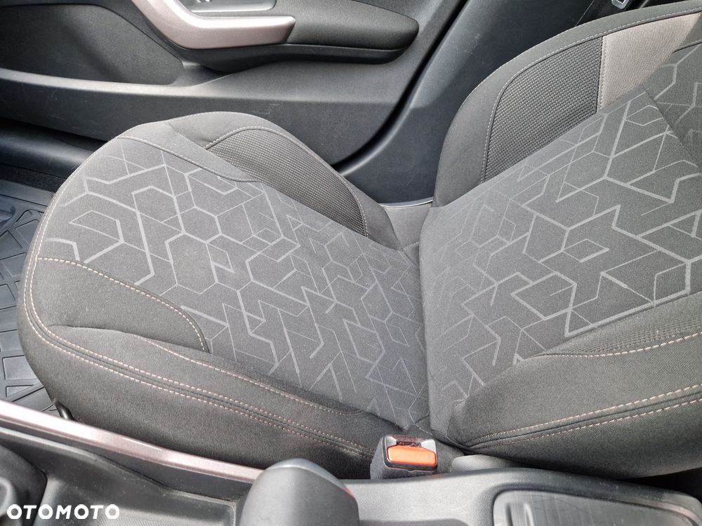 Peugeot 2008 1.6 BlueHDi Active - 33