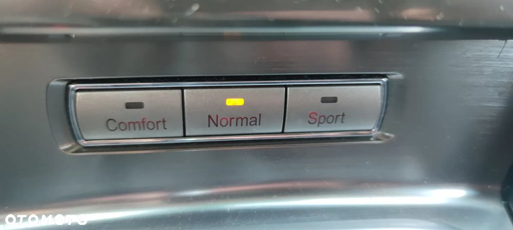 Ford Mondeo 2.0 TDCi Titanium S - 25