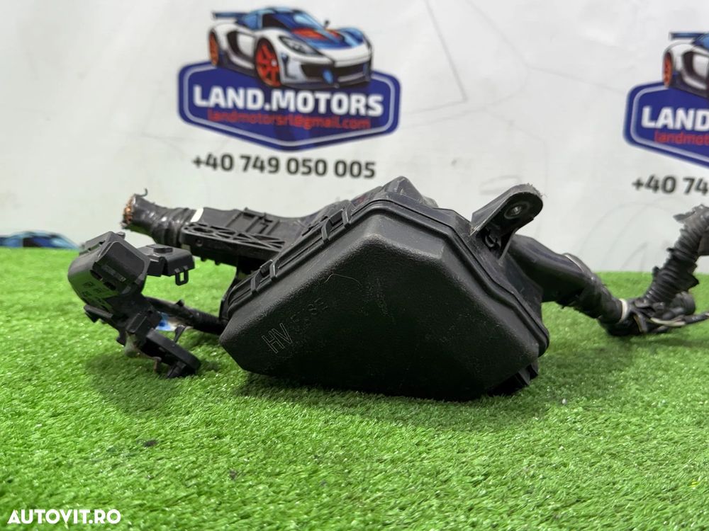 CUTIE PANOU SIGURANTE MODUL RELEU TOYOTA YARIS 1.5 B HYBRID 2017 COD OEM 8266252791 82662-52791 2017-2020 - 2