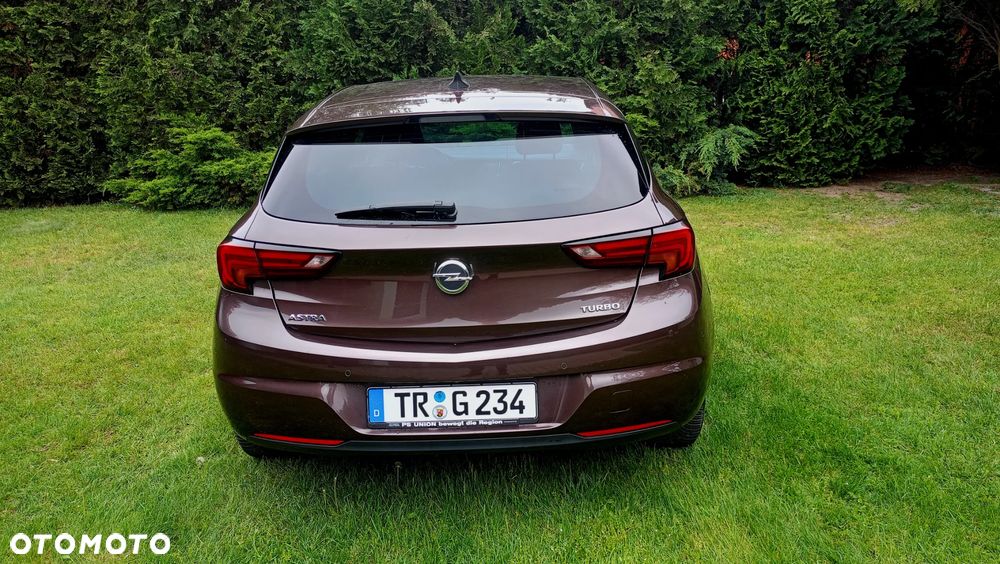 Opel Astra 1.4 Turbo Edition - 10
