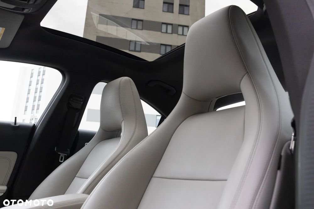 Mercedes-Benz CLA 250 4-Matic Sport - 11