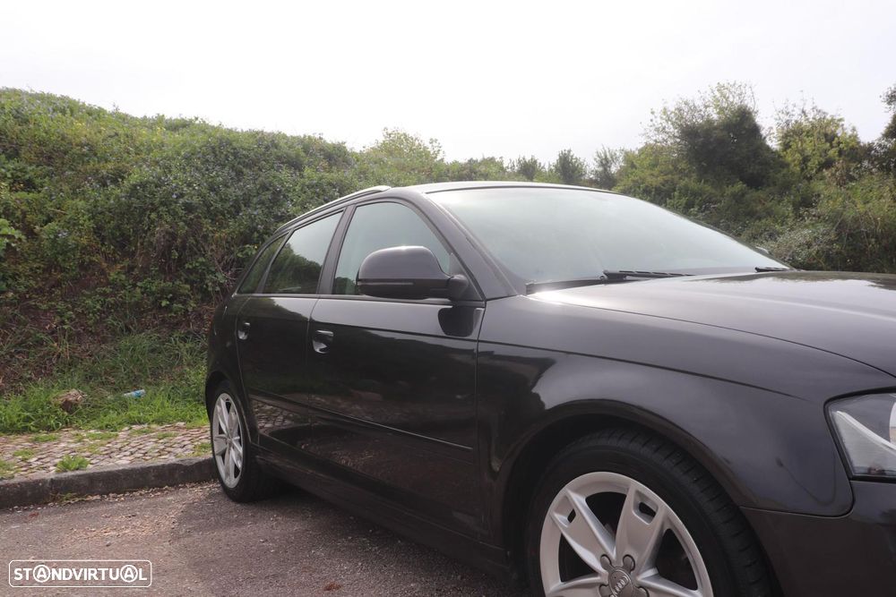 Audi A3 Sportback 1.6 TDI DPF Attraction - 13