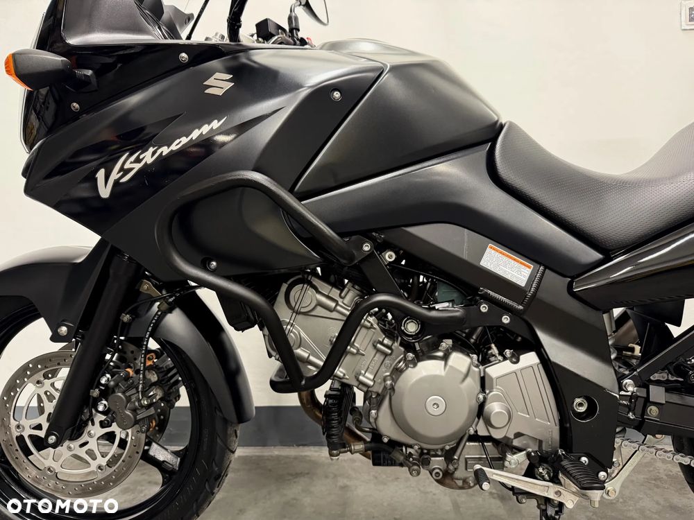 Suzuki V-STROM - 9