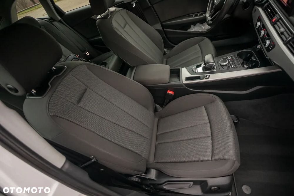 Audi A4 Avant 35 TDI S tronic - 20