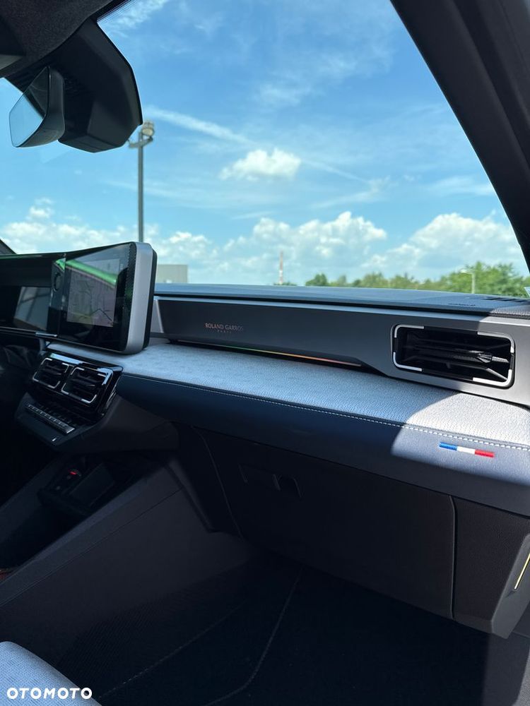 Renault 5 52kWh Comfort Range Roland-Garros - 23