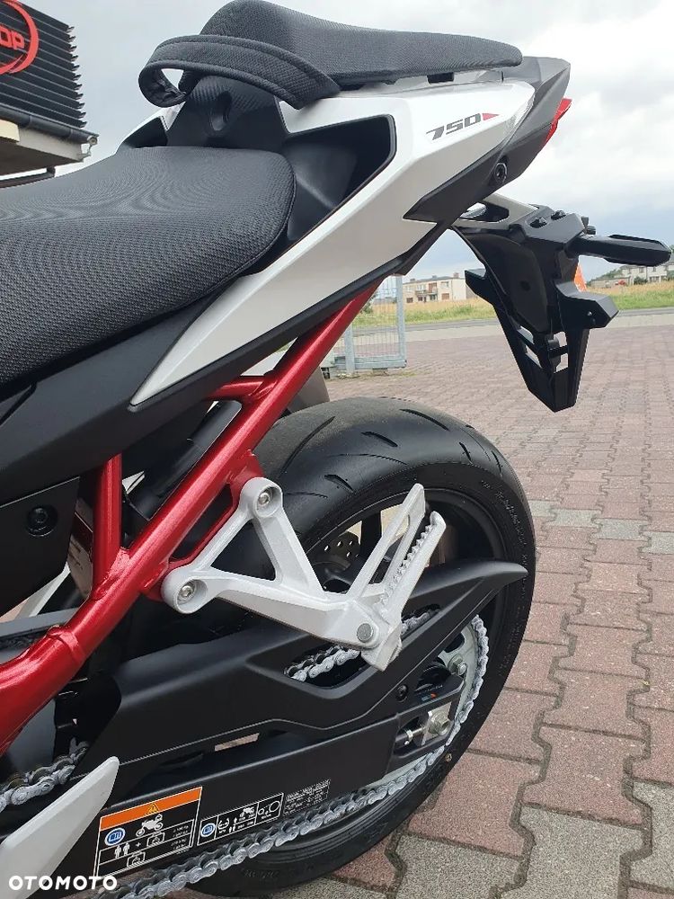 Honda Hornet - 31