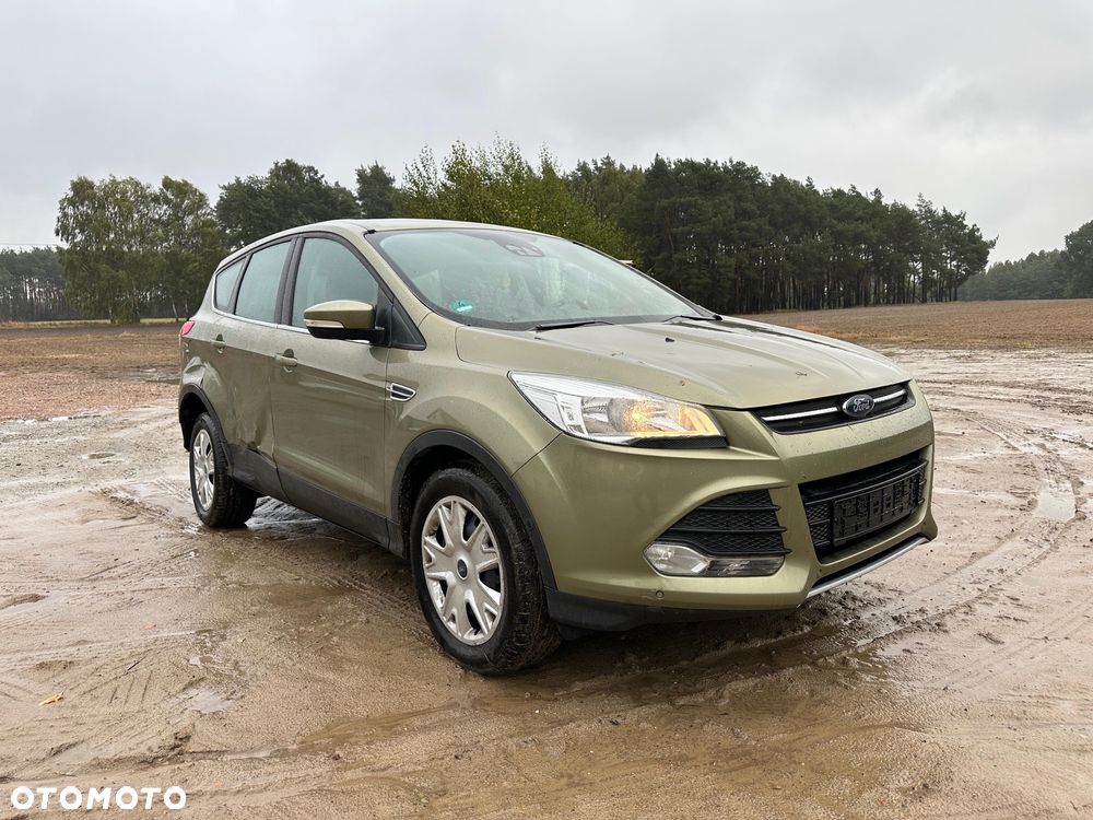 Ford Kuga 1.6 EcoBoost 2x4 SYNC - 1