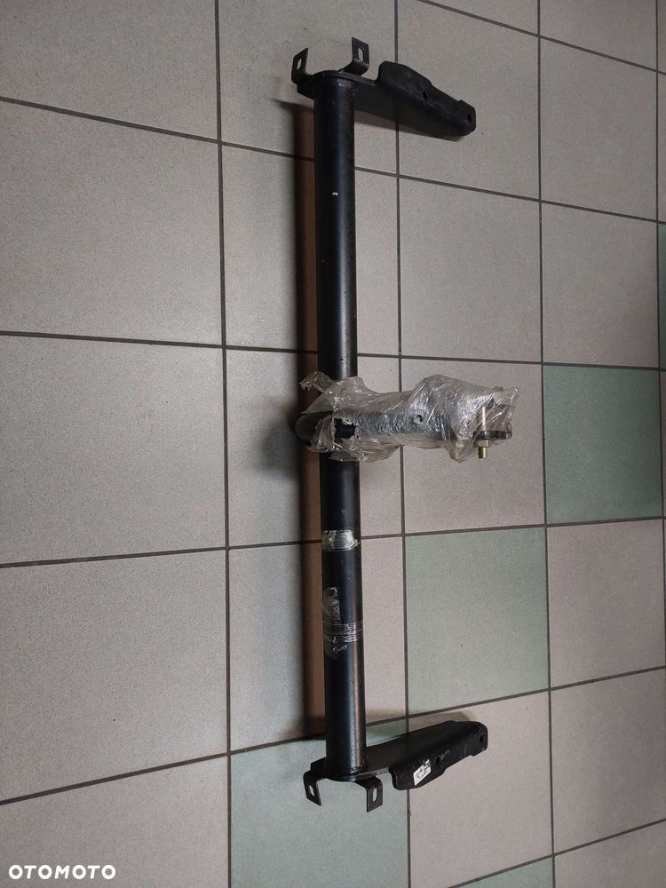 HAK VOLKSWAGEN  GOLF II 08.89/10.91 ROK  3/5 drz., szeroki zderzak - 1