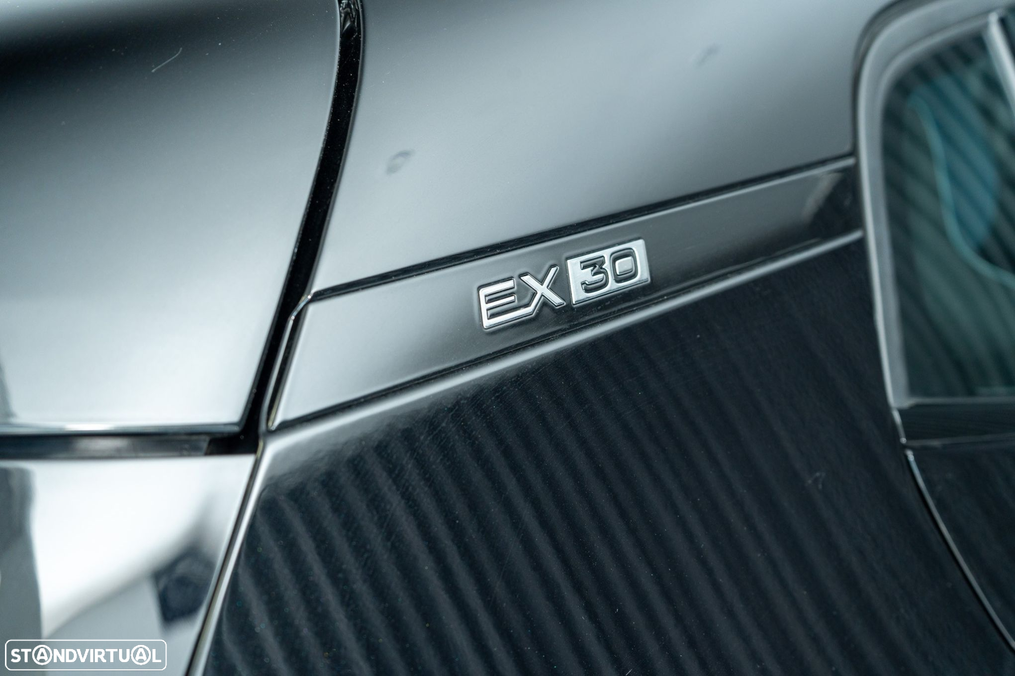 Volvo EX30 69 kWh Single Motor Extended Range Ultra - 33