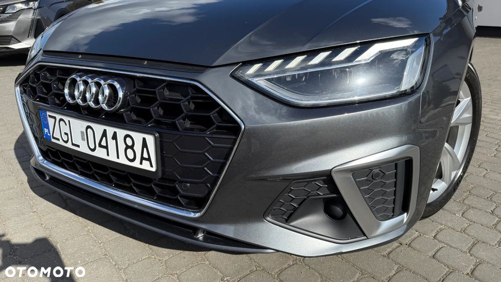 Audi A4 Avant 30 TDI S tronic S line - 16