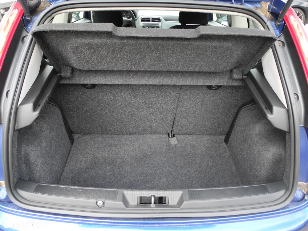 Fiat Grande Punto - 17