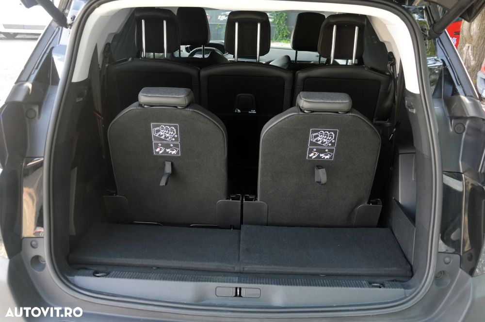 Peugeot 5008 BlueHDI 130 EAT8 Allure - 31