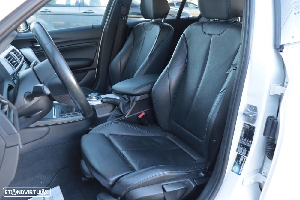 BMW 118 d Pack M - 14