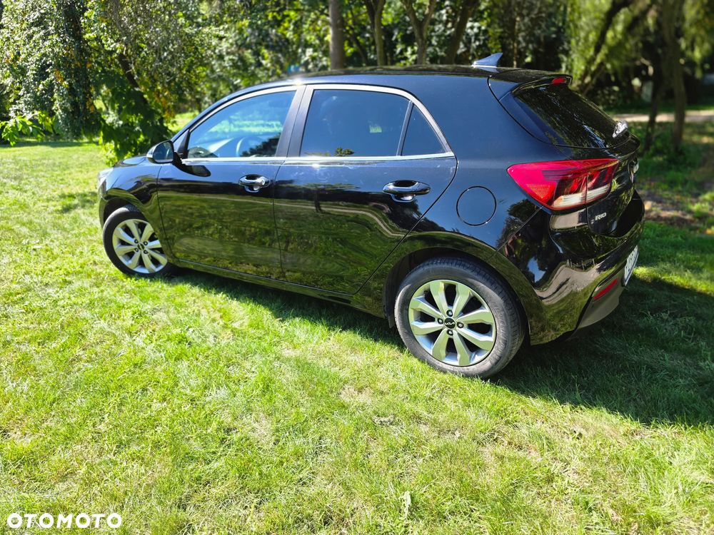 Kia Rio 1.2 Edition 7 - 13