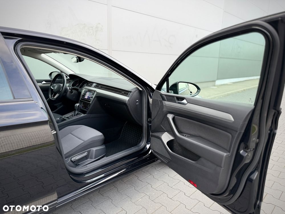 Volkswagen Passat 1.5 TSI EVO Business DSG - 31