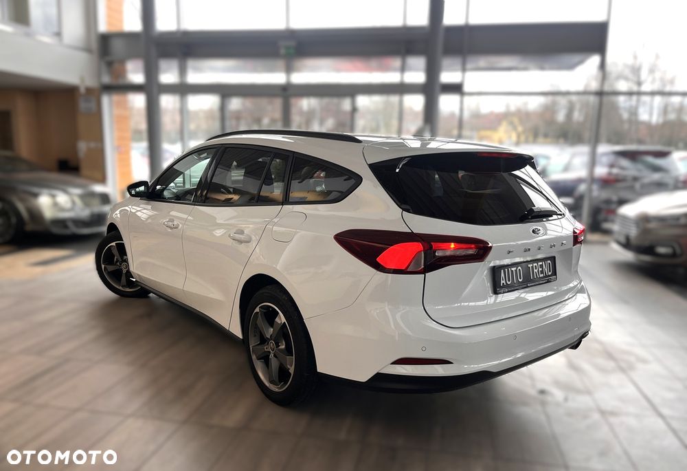 Ford Focus SW 1.0 EcoBoost Titanium ASS - 4
