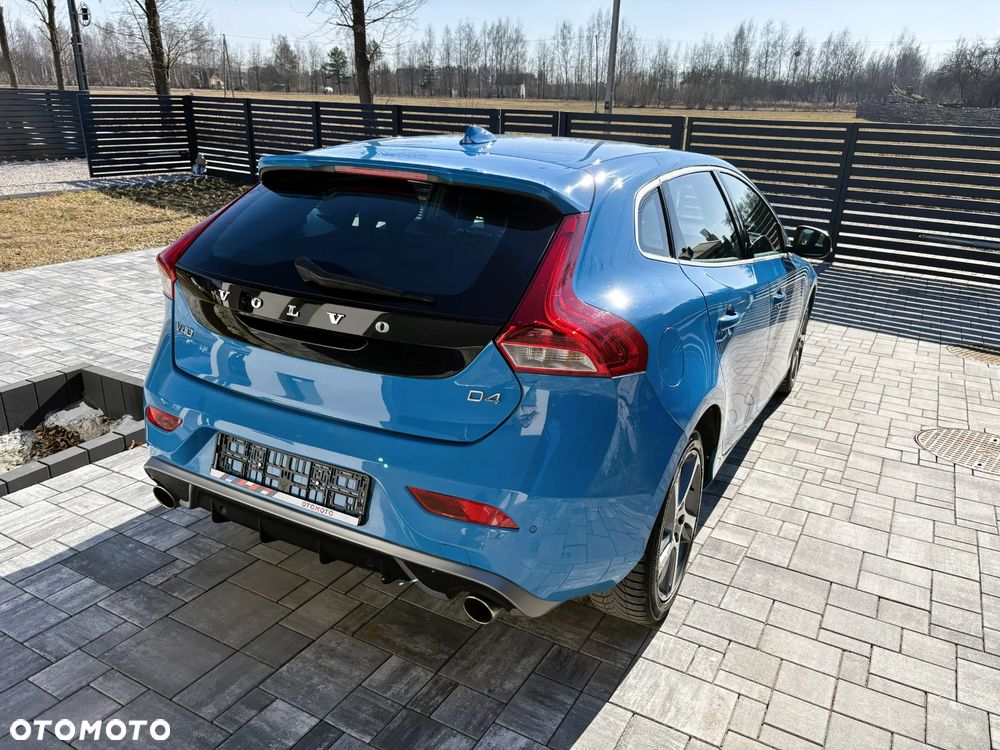 Volvo V40 D4 Geartronic RDesign - 9