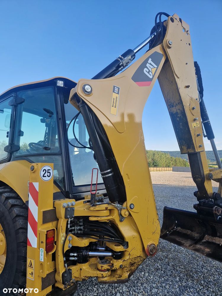 Caterpillar 432F2 - 19