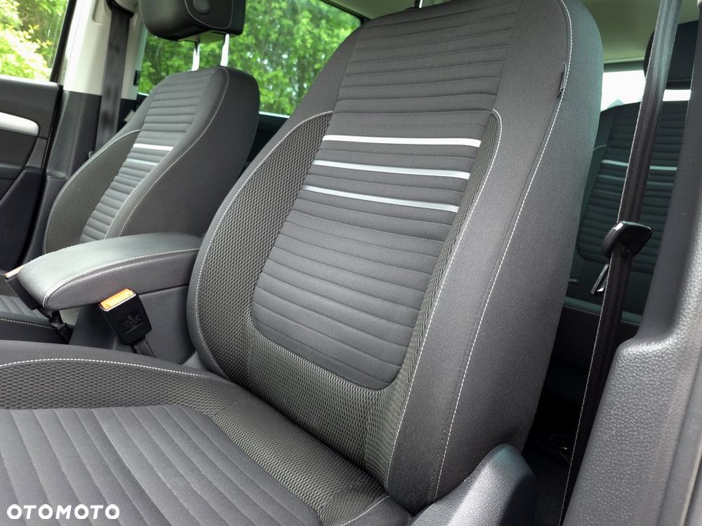 Volkswagen Sharan 2.0 TDI Highline - 15