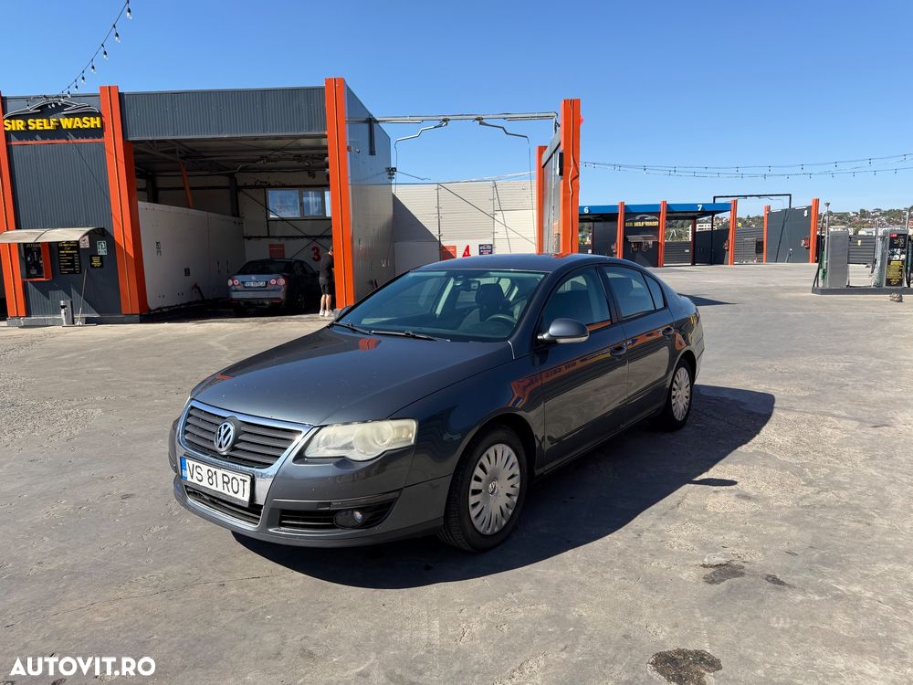 Volkswagen Passat 2.0 TDI Trendline DPF - 1