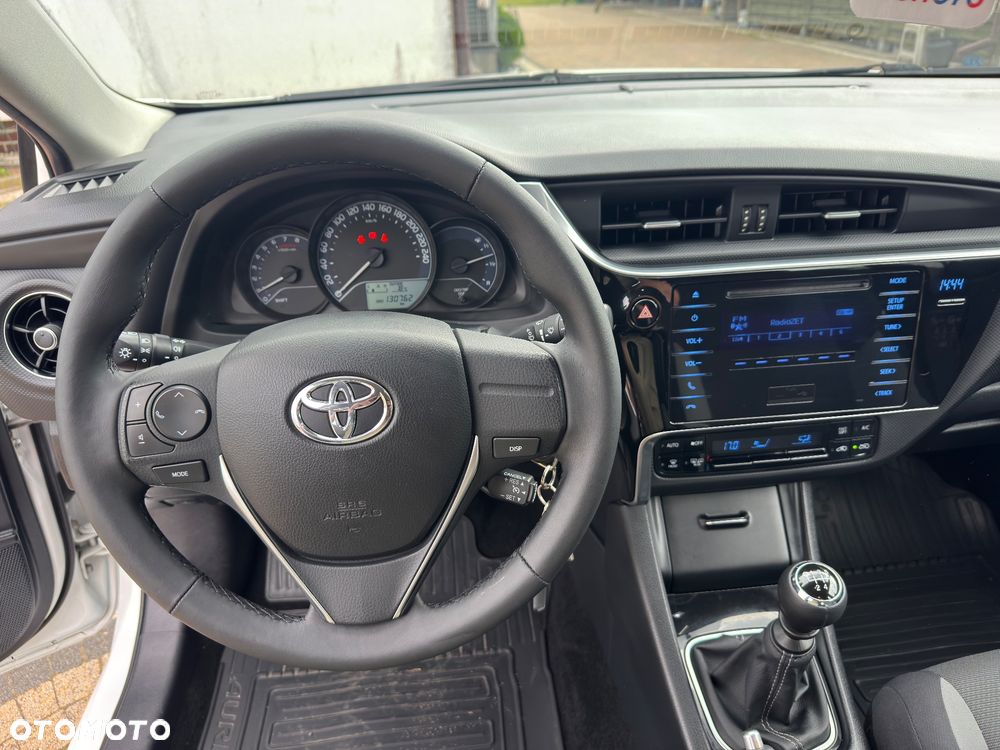 Toyota Auris 1.33 VVT-i Active - 33