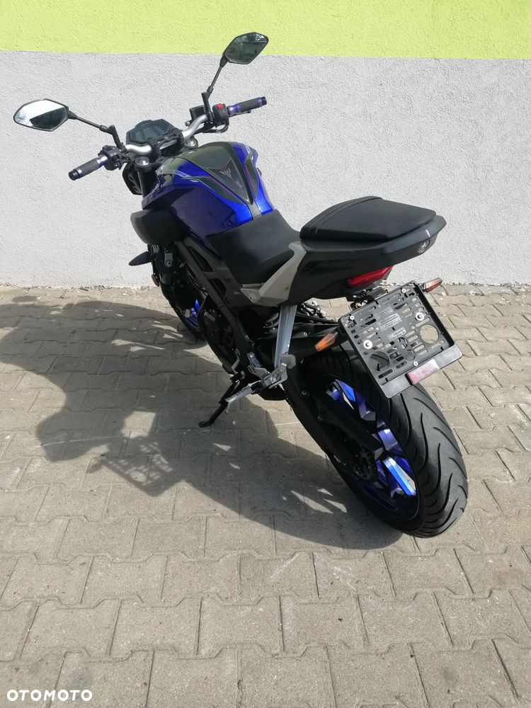 Yamaha MT - 7