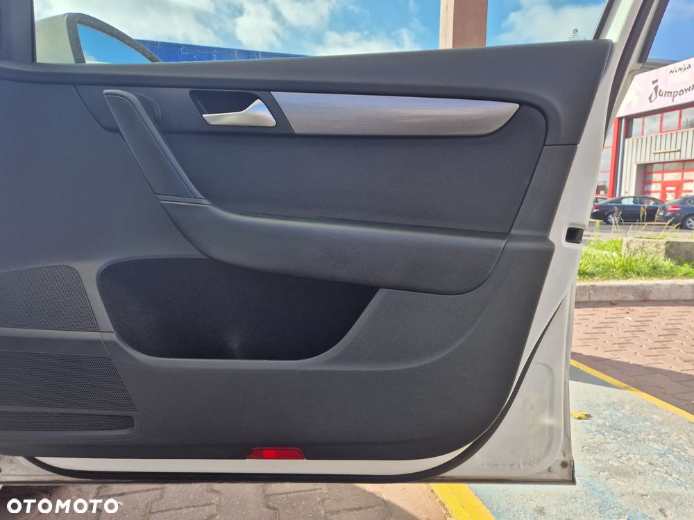 Volkswagen Passat 2.0 TDI Comfortline DSG - 31