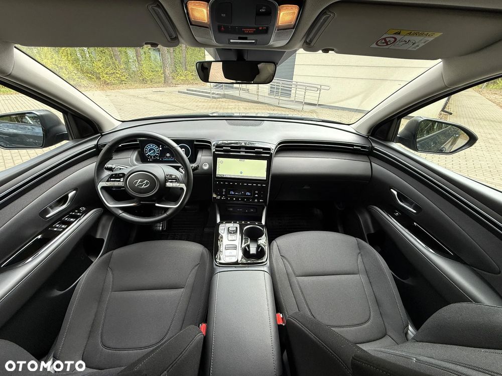 Hyundai Tucson 1.6 T-GDi HEV Executive 4WD - 23