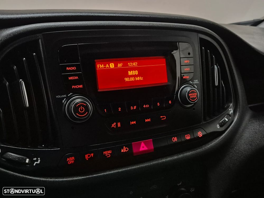 Fiat Doblo Cargo 1.6 M-jet Maxi XL - 19