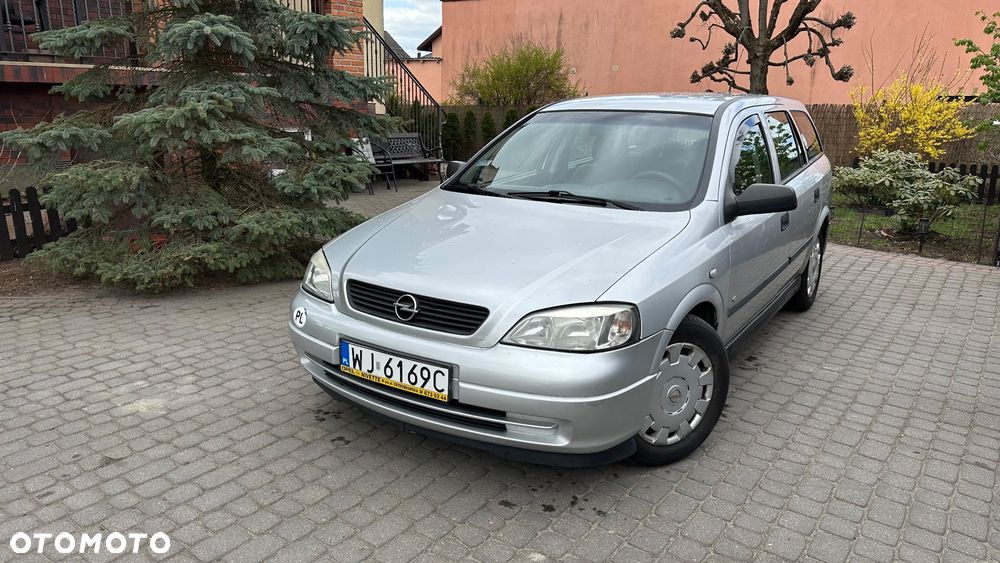 Opel Astra - 4