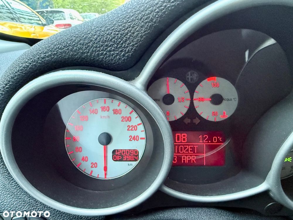 Alfa Romeo 147 1.6 Twin Spark Progression - 11