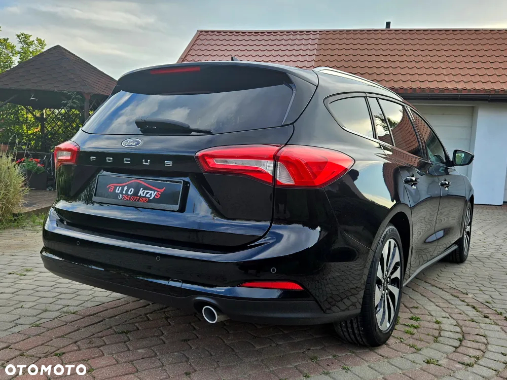 Ford Focus Turnier 1.5 EcoBlue Start-Stopp-System TITANIUM - 8