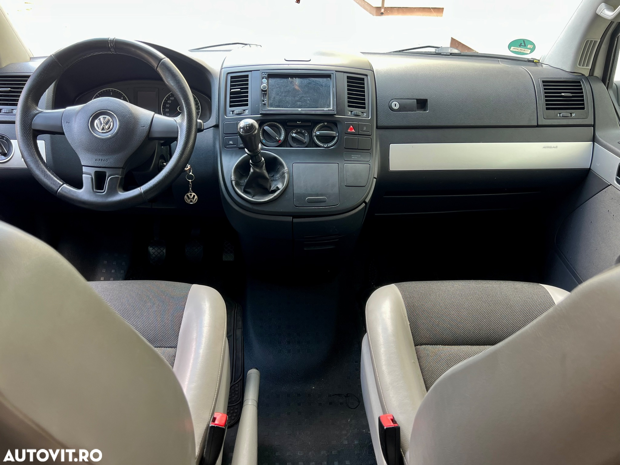 Volkswagen Transporter T5 Doka Lang Comfortline - 5