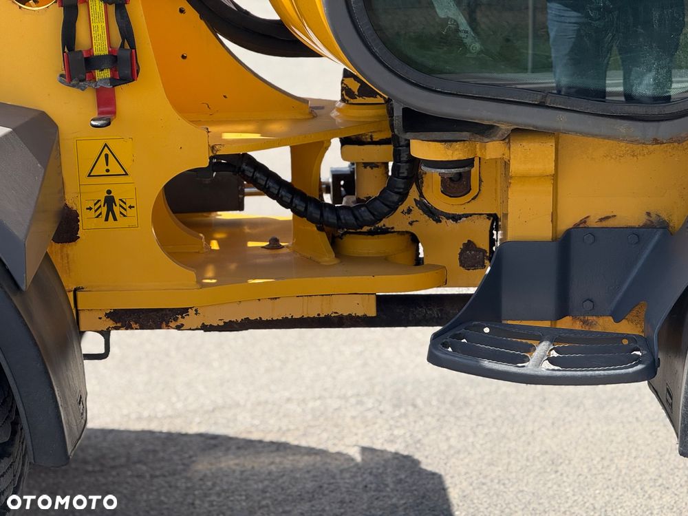 Volvo L25F - 15