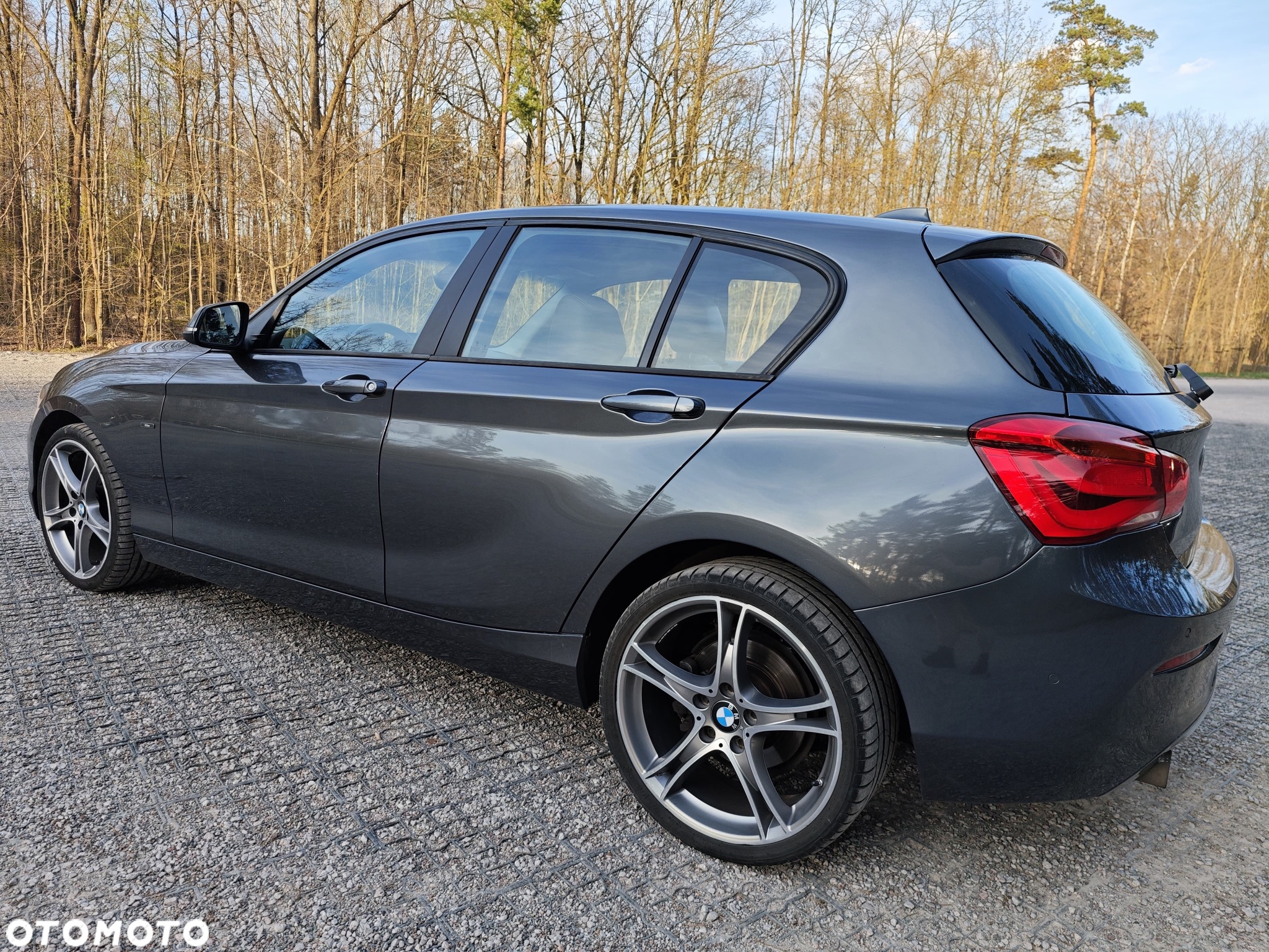 BMW Seria 1 116i - 4