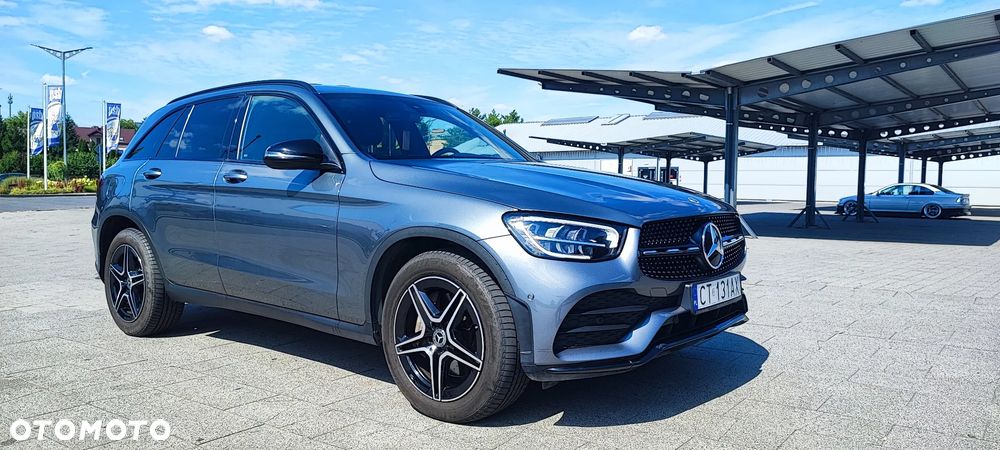 Mercedes-Benz GLC 200 d 4-Matic Business Edition - 3