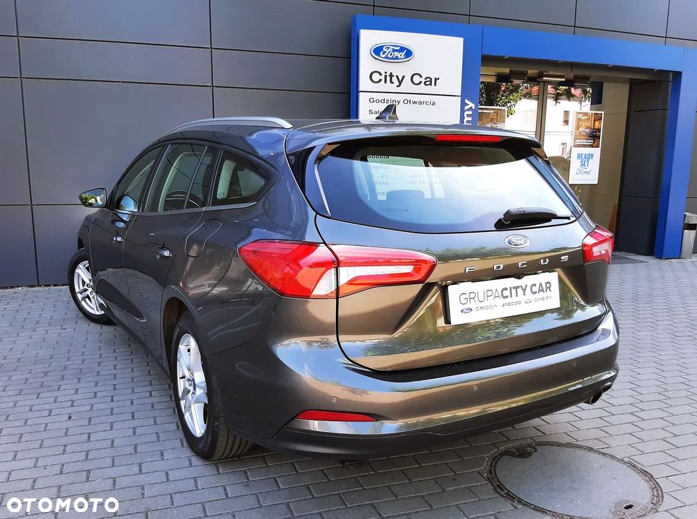 Ford Focus 1.0 EcoBoost Trend Edition - 11