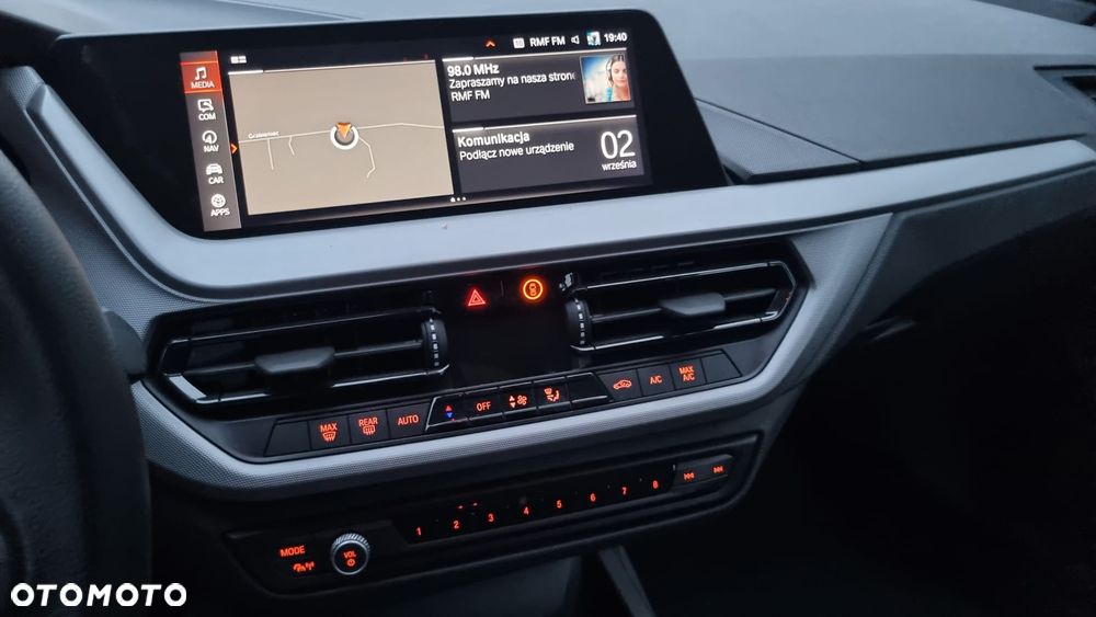 BMW Seria 1 116i Sport Line - 21