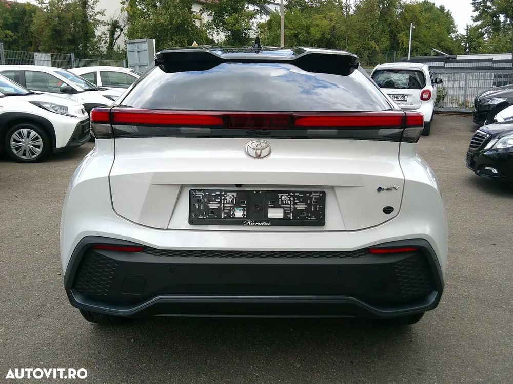 Toyota C-HR 2.0 Hybrid Team Deutschland - 5