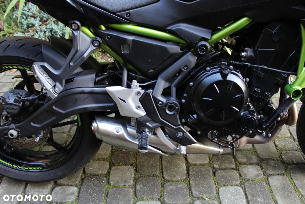Kawasaki Z 650 - 7