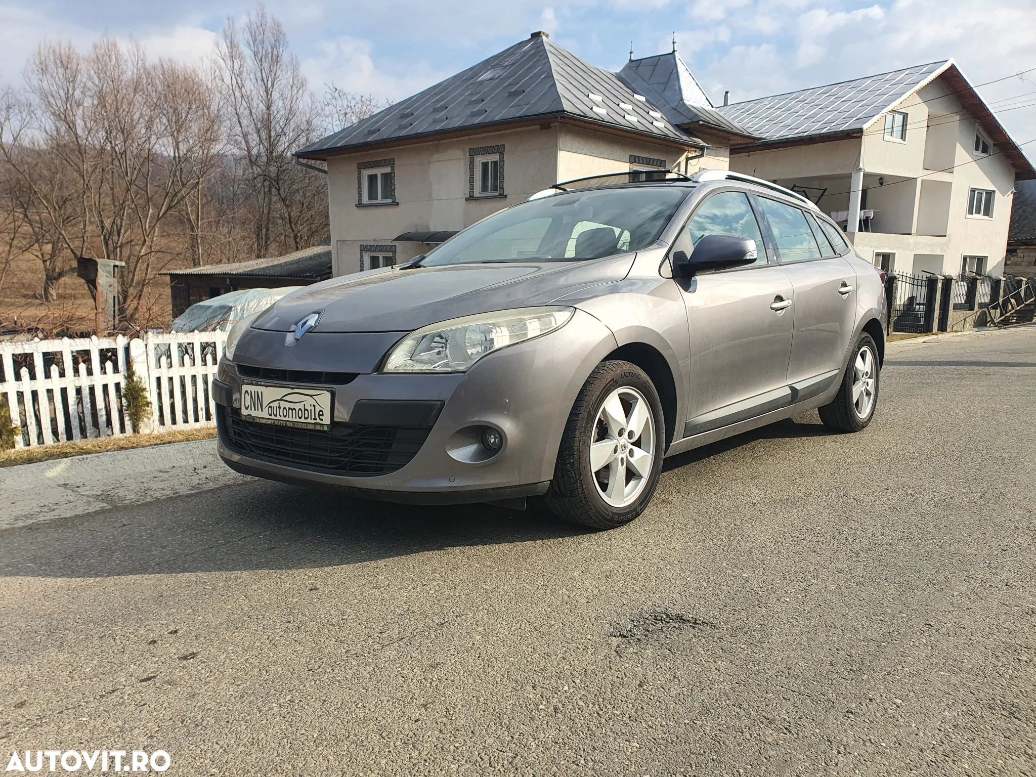 Renault Megane 1.5 dCi Dynamique - 1