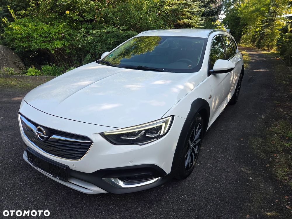 Opel Insignia 2.0 BiTurbo D 4x4 Automatik Ultimate Exclusive - 3